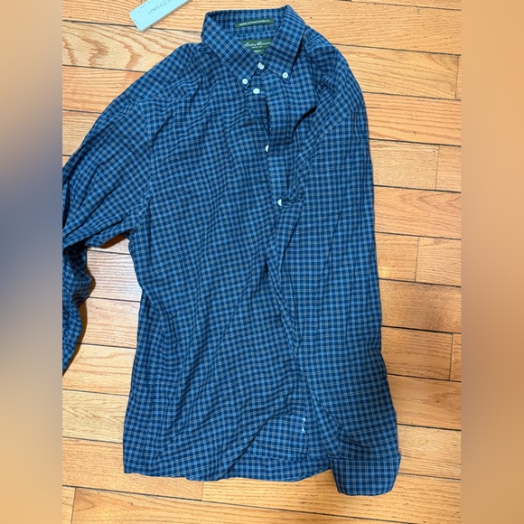 Eddie Bauer Navy Blue Plaid Button-Down Shirt - Picture 2 of 3